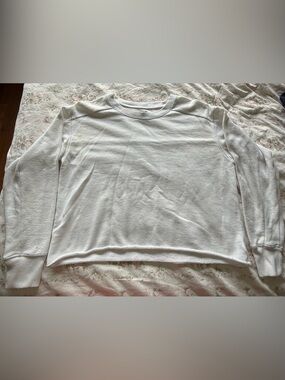 Aerie white light weight sweater